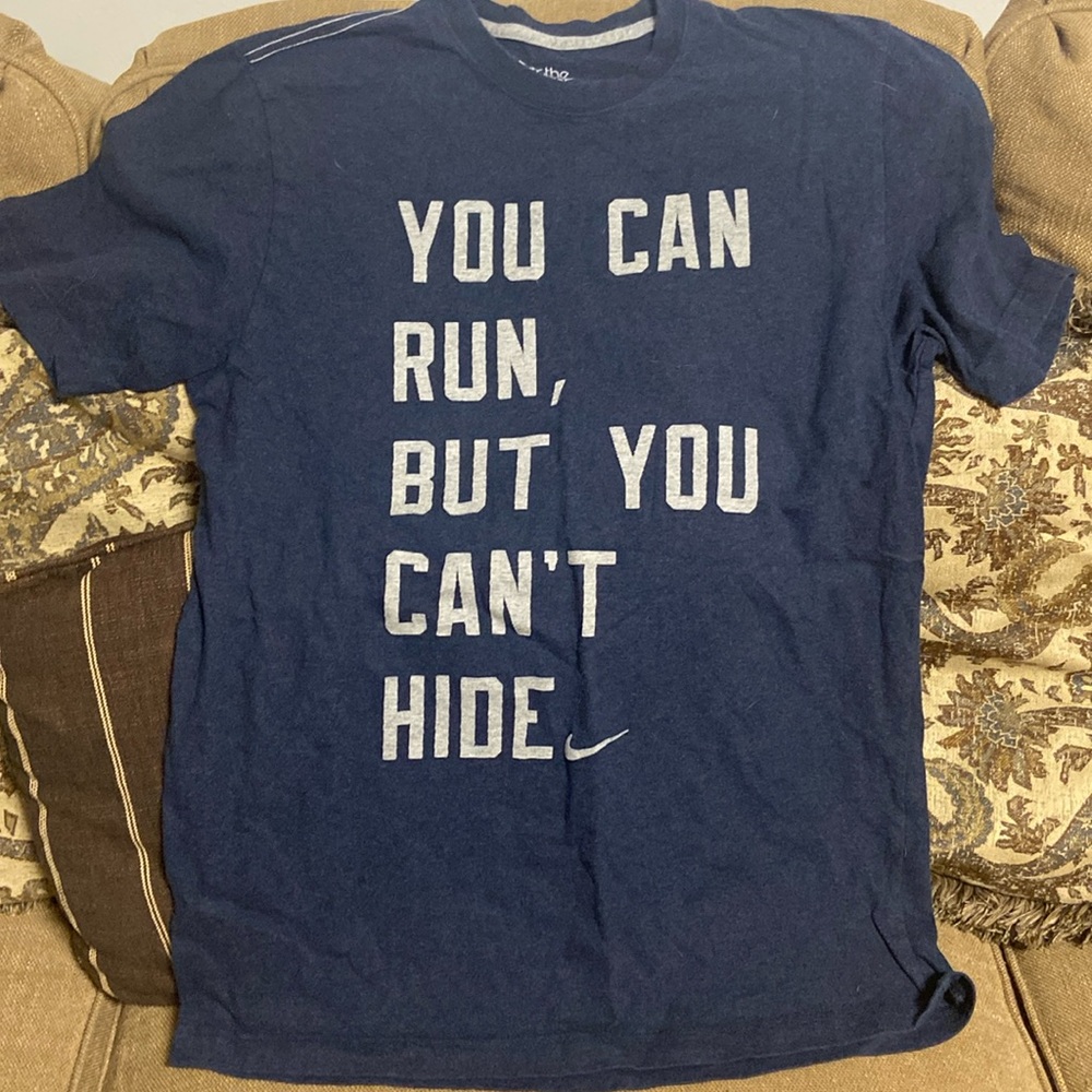 Nike men’s large tshirt